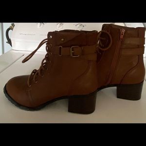 Women’s ankle boots